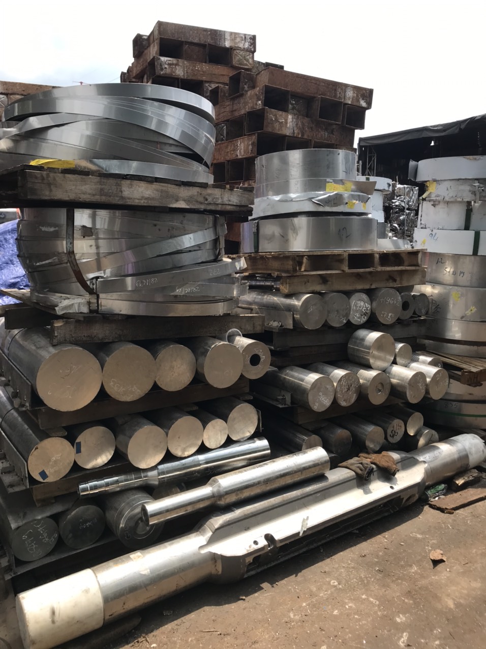 thu mua phế liệu inox giá cao