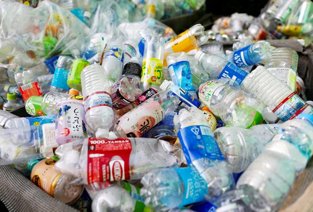 Phế liệu nhựa là một trong những loại phế liệu được thu mua giá cao