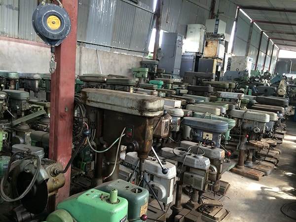 Thu mua vải phụ liệu may mặc