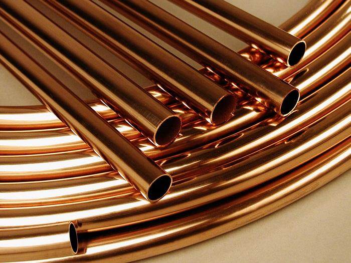 Vì sao đồng đổi màu? Những tác động bên ngoài đến kim loại đồng