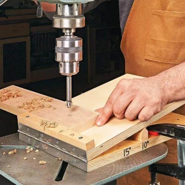 Các loại máy khoan bàn hiện nay &#8211; 5 Điều bạn cần biết