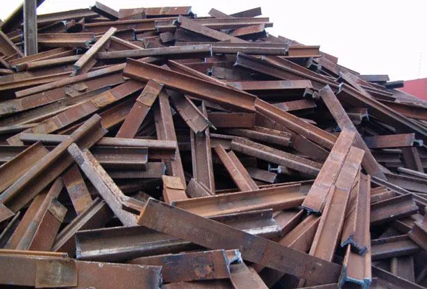 Giá sắt phế liệu chi tiết, giá phế liệu sắt thép bao nhiêu tiền 1kg?