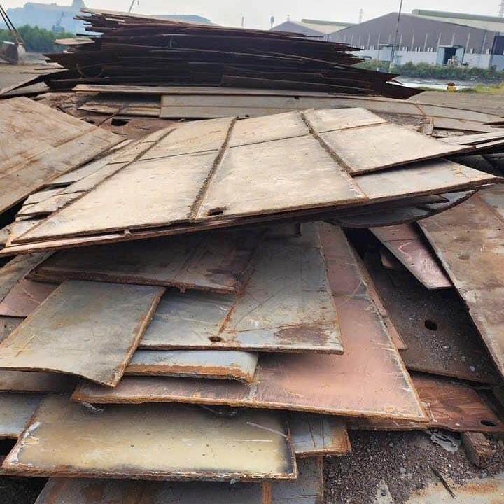 Thu mua phế liệu sắt Quang Tuấn