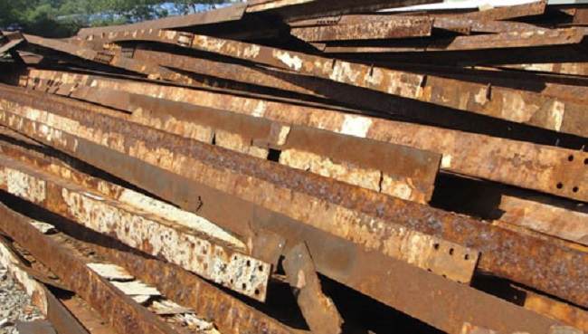 9 lưu ý quan trọng khi thanh lý thanh sắt gỉ sét công trình để được giá cao