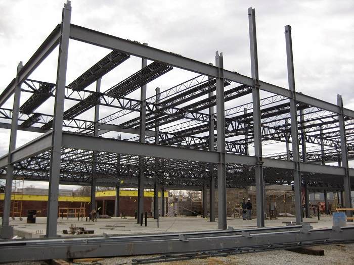 5 lý do nên bán giàn sắt nhà xưởng cũ ngay hôm nay để nhận giá cao bất ngờ