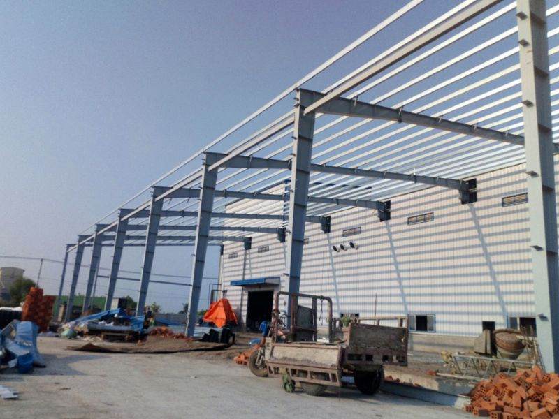 Thu mua sắt khung mái hiên giá cao