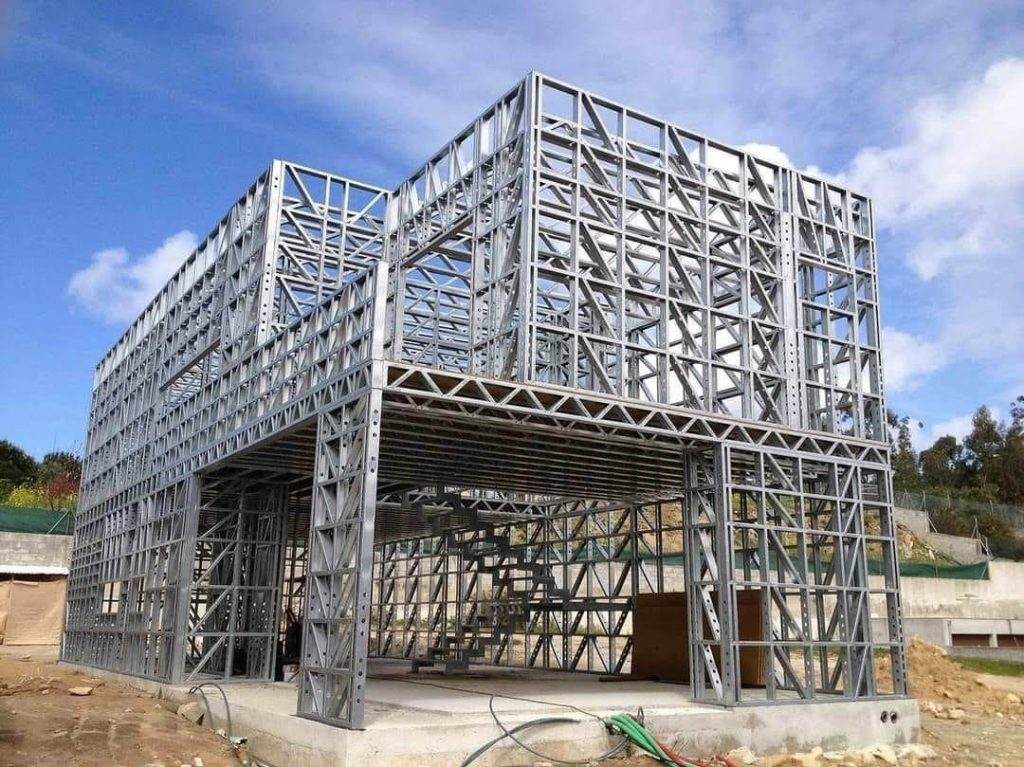 Thu mua sắt khung mái hiên giá cao