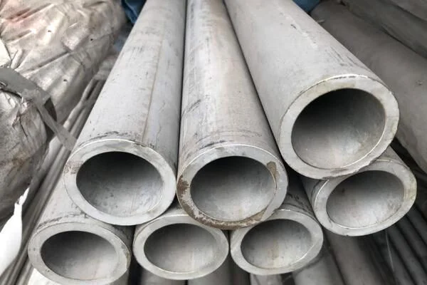 7 mẹo giúp bạn bán sắt trụ bê tông phế liệu được giá cao nhất hiện nay