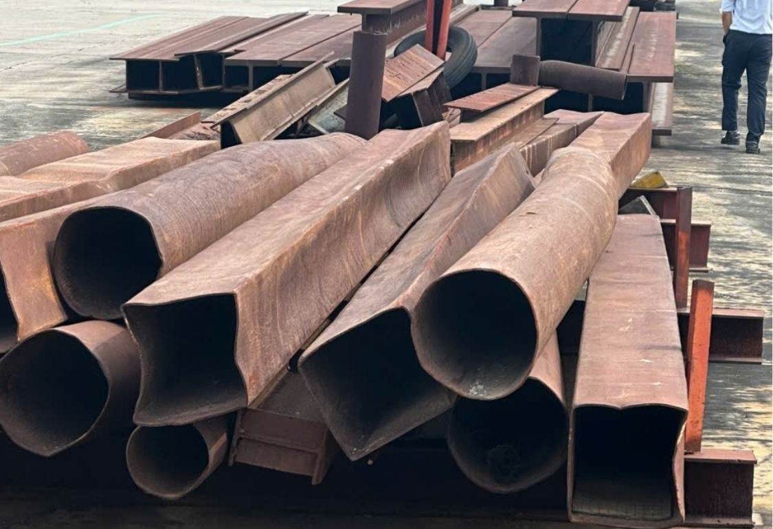 Khám phá 8 lợi ích khi bán sắt ống dày phế liệu cho đơn vị uy tín