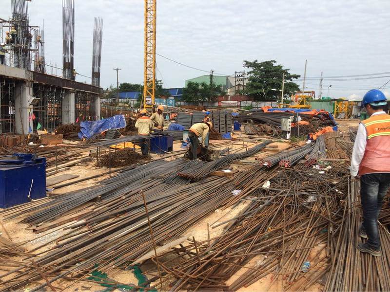 thanh lý cầu thang sắt cũ thanh lý cầu thang sắt cũ
